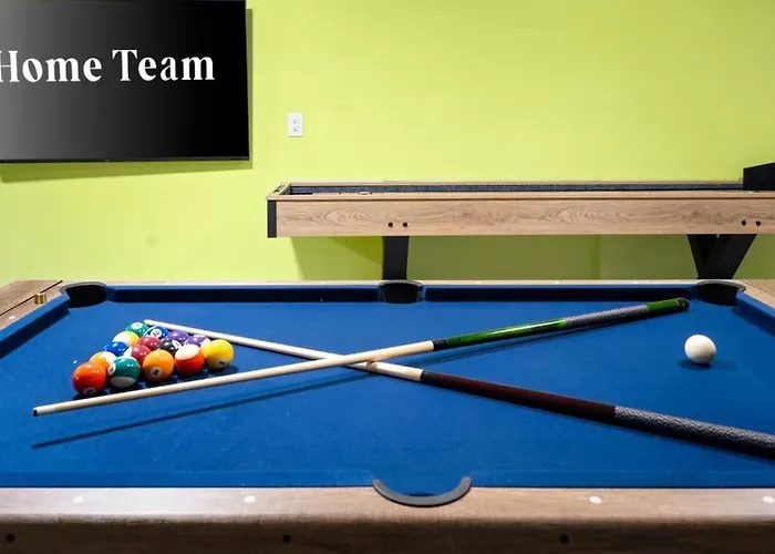 Holiday home Sleeps 19 Pool Sport Court Putt Putt Gym Mesa