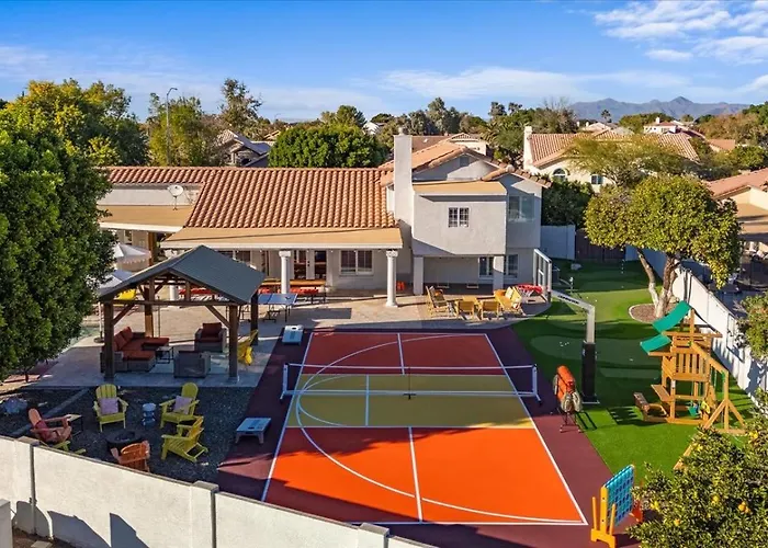Sleeps 19 Pool Sport Court Putt Putt Gym Mesa