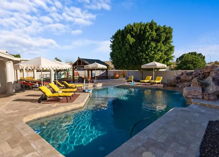 Sleeps 19 Pool Sport Court Putt Putt Gym Mesa